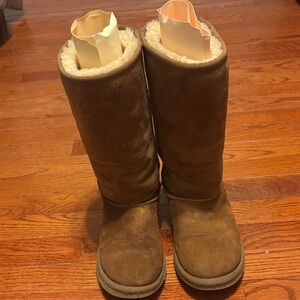 UGG Brown Kids Boots